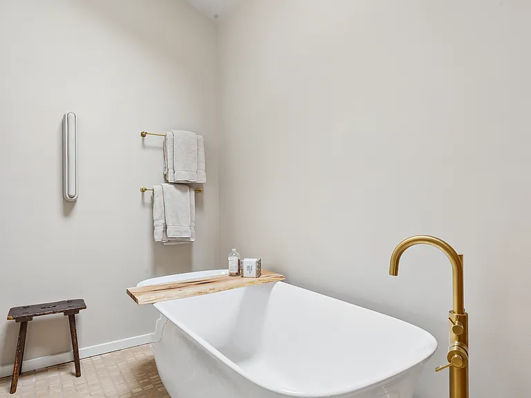 22 Dinah Rock Rd — Photo 15