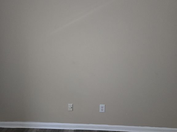 5th image of 2256 Winston Way