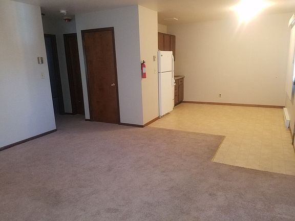 4th image of 2744 Birch St APT 7