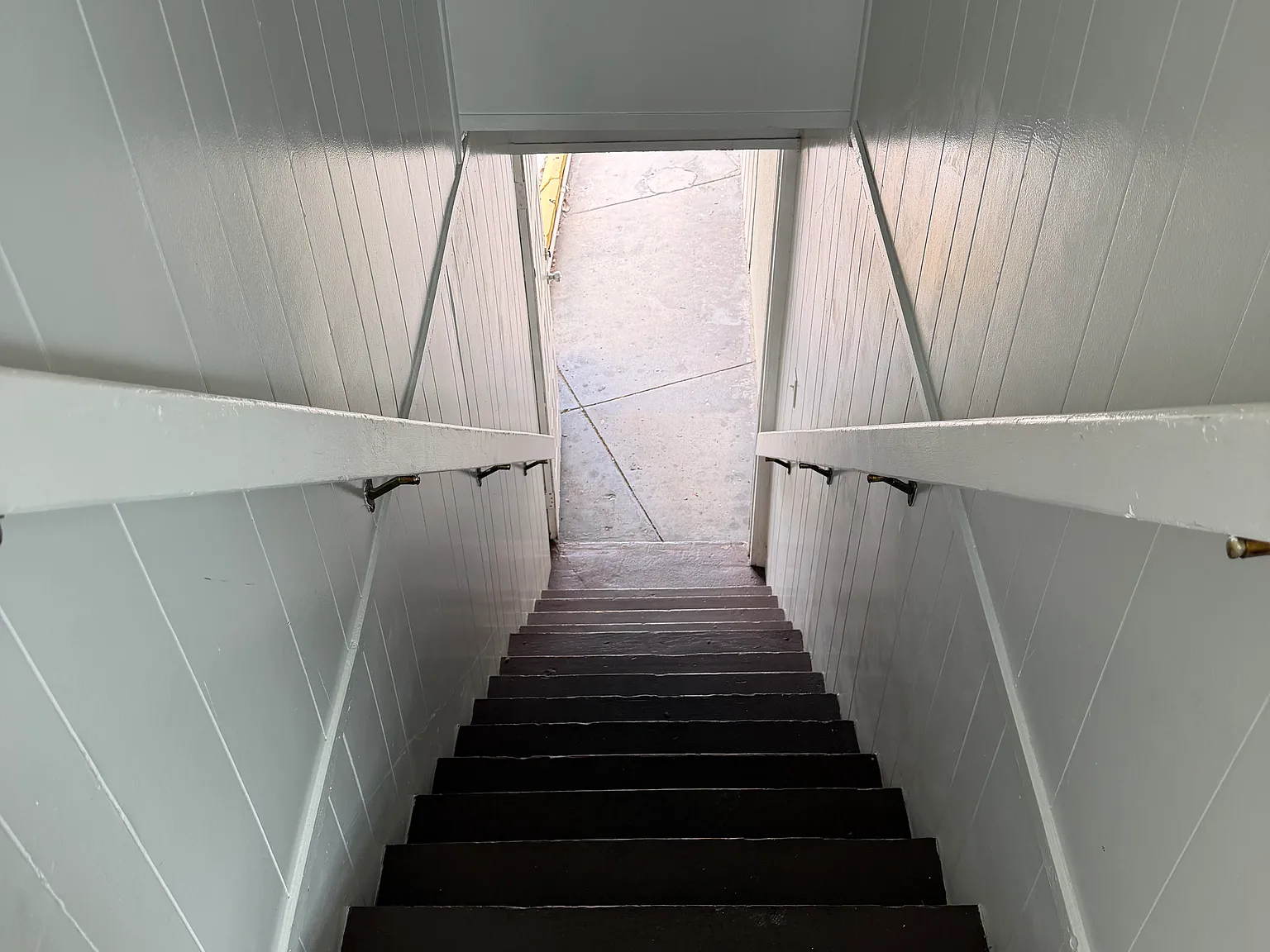 Studio, 300 sqft, $1,200 — Photo 3