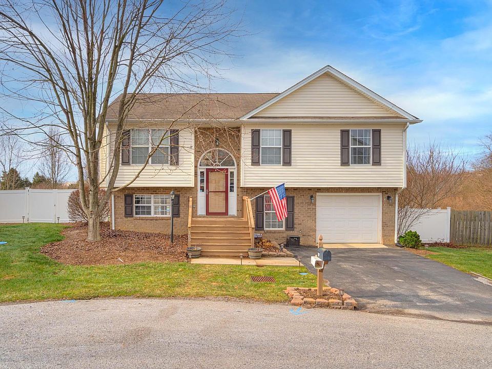 1st image of 185 Aster Ln