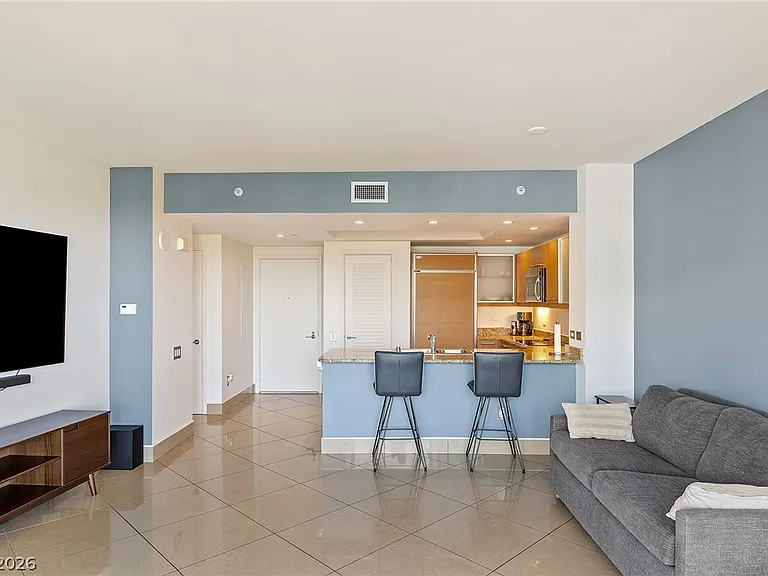 322 Karen Ave #1106 — Photo 6