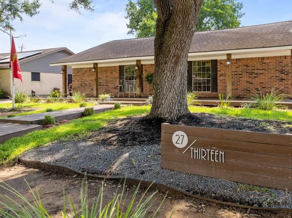 2713 Crane Dr, Pearland, TX 77581