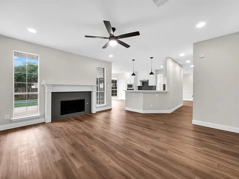 5208 Glen Springs Trl — Photo 8