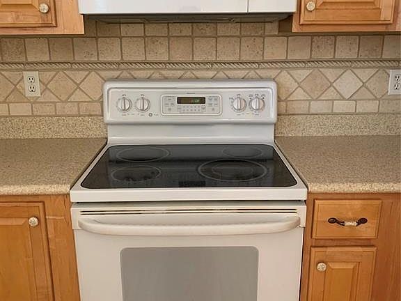5th image of 50277 Monroe St #44