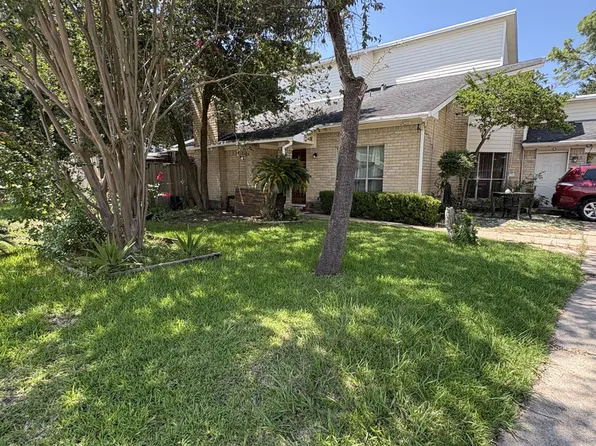 2926 Misty Park Dr, Houston, TX 77082