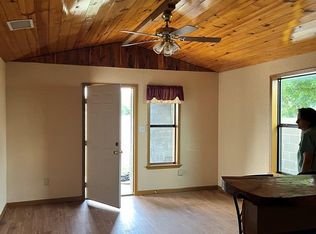 303B 1st St, Center Pt, TX 78010