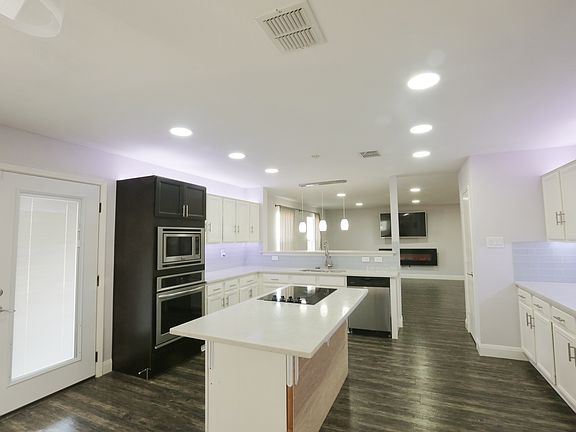 5th image of 2940 Santa Sabina Dr