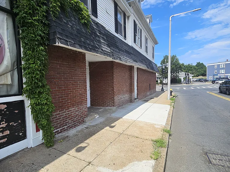 1141 Washington St #2 — Photo 10