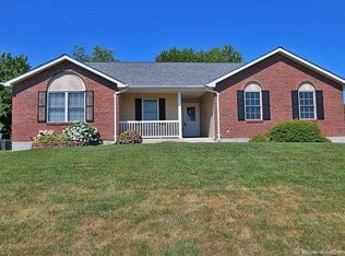 825 Murphys Way, Farmington, MO 63640