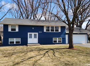 1043 3rd St SE, Forest Lake, MN 55025