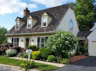 4 Oxley Square Rd, Gaithersburg, MD 20877