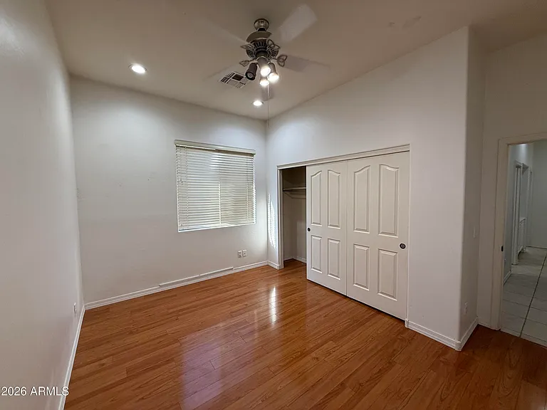 101 S Presidio Dr — Photo 20