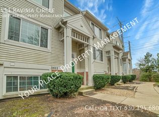 3411 Ravinia Cir, Aurora, IL 60504