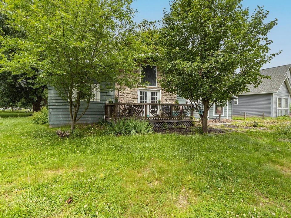 1st image of 860 Lorelei Dr