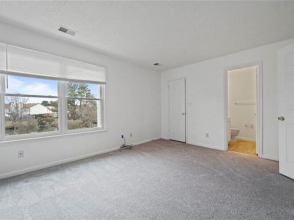 5th image of 5284 Settlers Park Dr #1