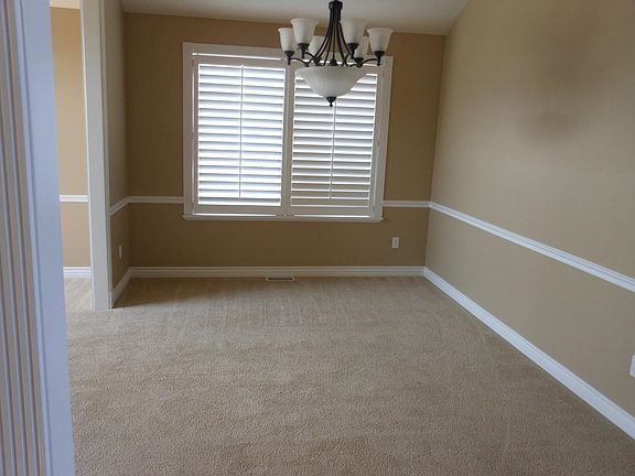 4th image of 1837 E New River Dr