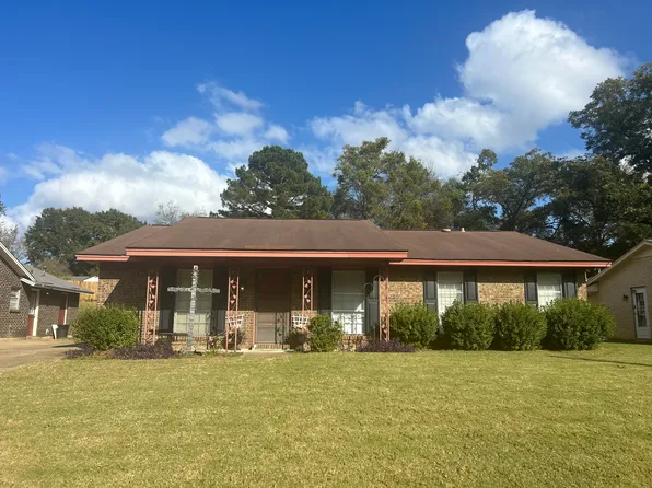 476 Planters Rd, Montgomery, AL 36109