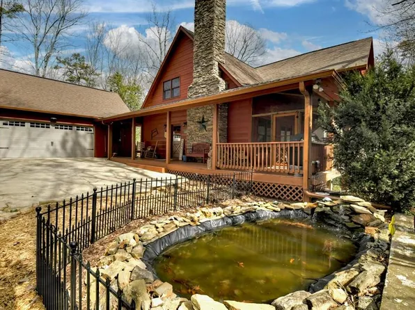 58 Morley Dr, Ellijay, GA 30540