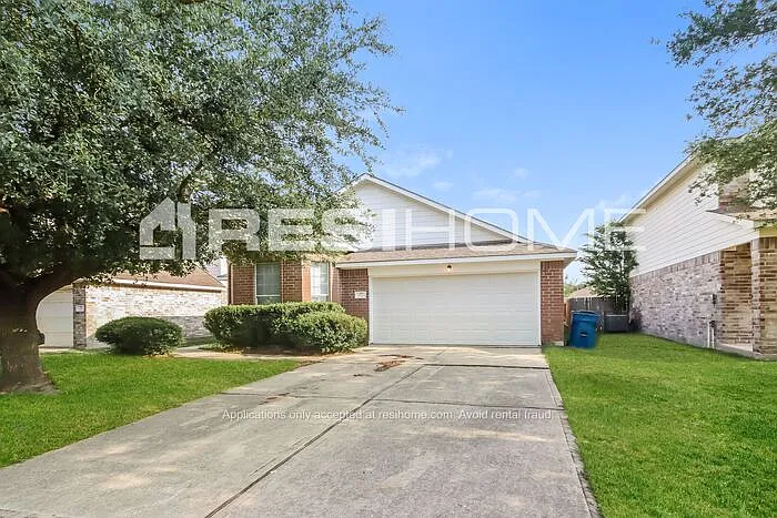 Building Photo - 815 Richcrest Dr