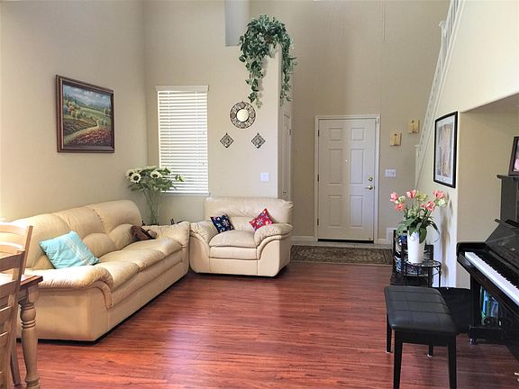 2nd image of 2964 Casa Nueva Ct
