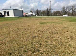 2504 N Richmond Rd, Wharton, TX 77488