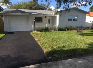 5511 Polk St, Hollywood, FL 33021