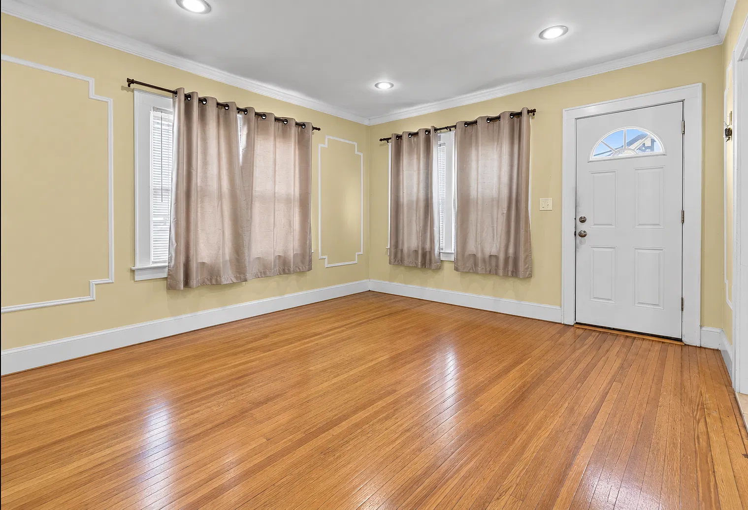 4 bed, $5,500 — Photo 3