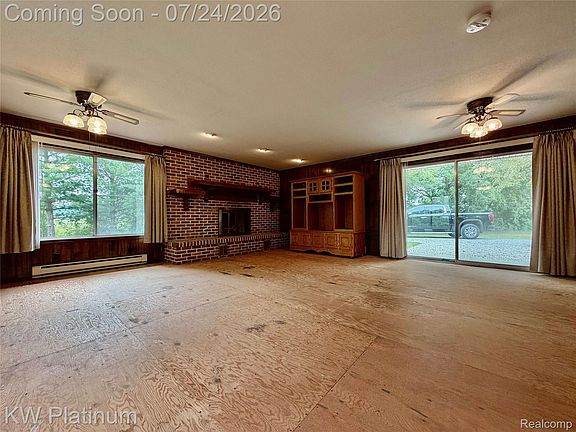 4th image of 7860 Rynn Rd