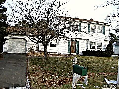1st image of 21 Rustic Ave