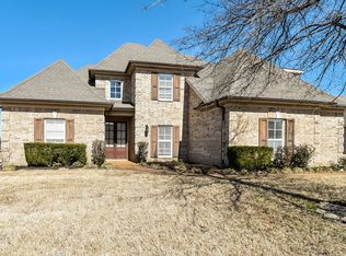 2140 Redbud Cv, Southaven, MS 38672