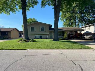 5 Frontenac Ln, Granite City, IL 62040