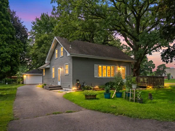 5025 Zenith Ave N, Brooklyn Center, MN 55429