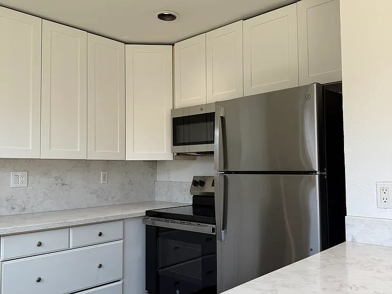 510 Birch Ave — Photo 8