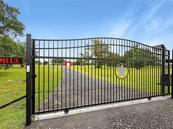 9813 County Road 309, Navasota, TX 77868