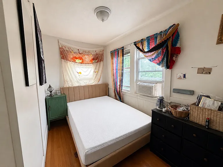 8 Arlington St #3 — Photo 3