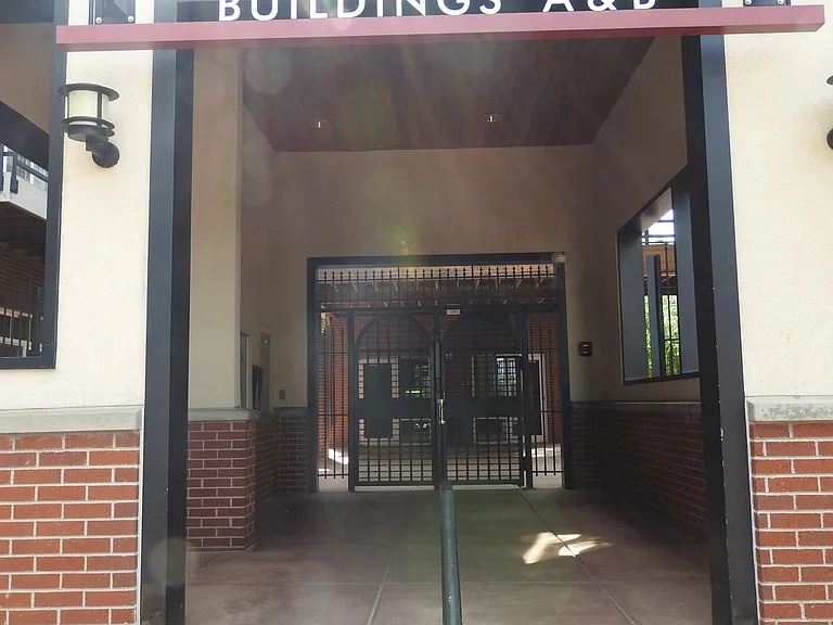 5677 Park Place Ave — Photo 12