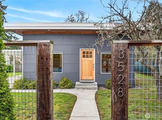 3528 SW 98th Street, Seattle, WA 98126