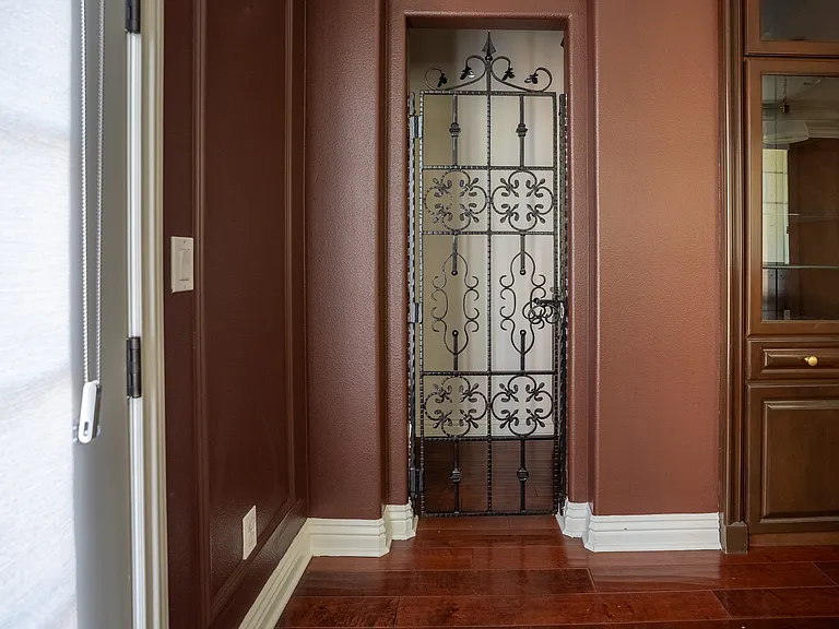 14432 Bethany Ave — Photo 23