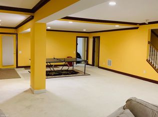 5200 Rosalie Ridge Dr, Centreville, VA 20120