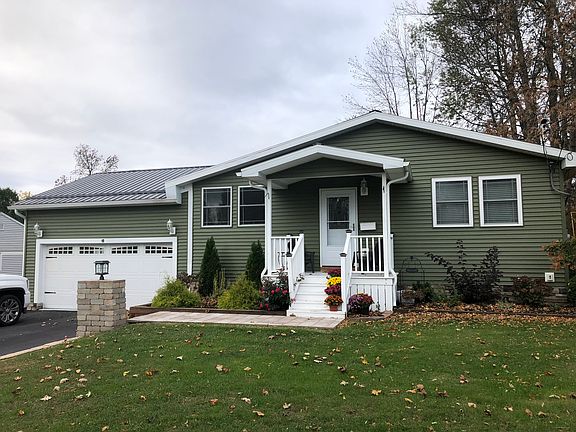 2nd image of 48 Clarkson Ave