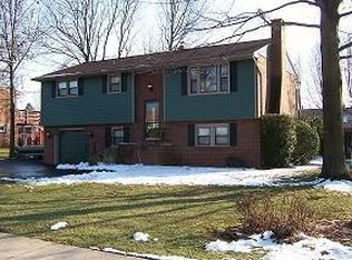 2244 Chestnut Rd, York, PA 17408