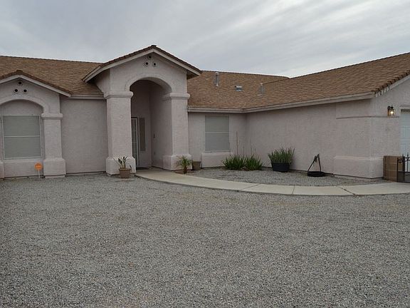 4th image of 10715 E 35th Pl