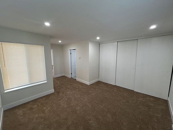 4th image of 1611 Oxford St #11253969