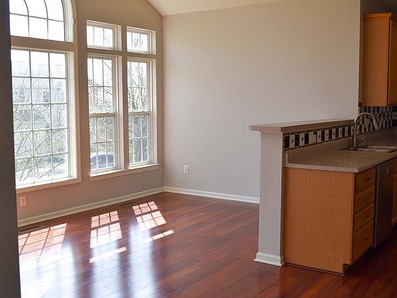 5th image of 7163 Summerhill Dr