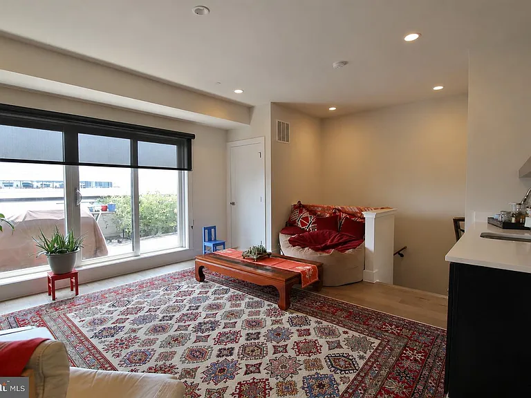 2815 Eisenhower Ave — Photo 25