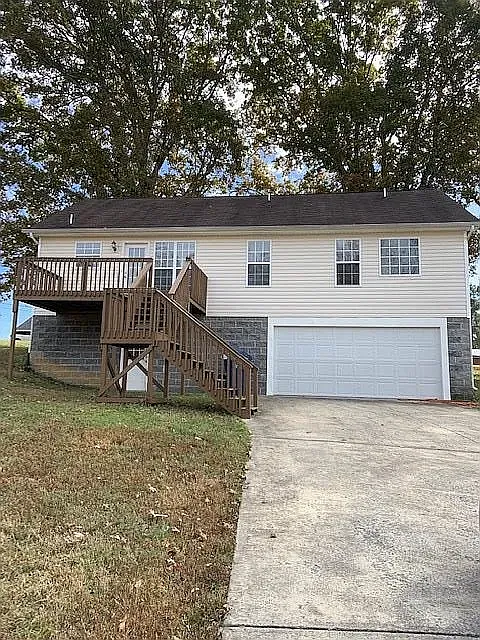 3 bed, 1790 sqft, $2,000 — Photo 2