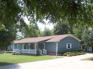 870 County Home Rd, Reidsville, NC 27320