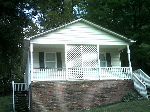 1st image of 1472 Lake St