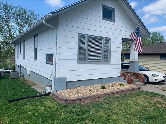 4th image of 3011 Jules St